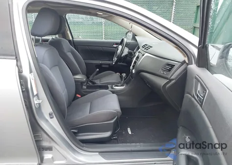 2012 Suzuki Kizashi Sport Gts from USA, damaged, VIN JS2RF9A63C6100100